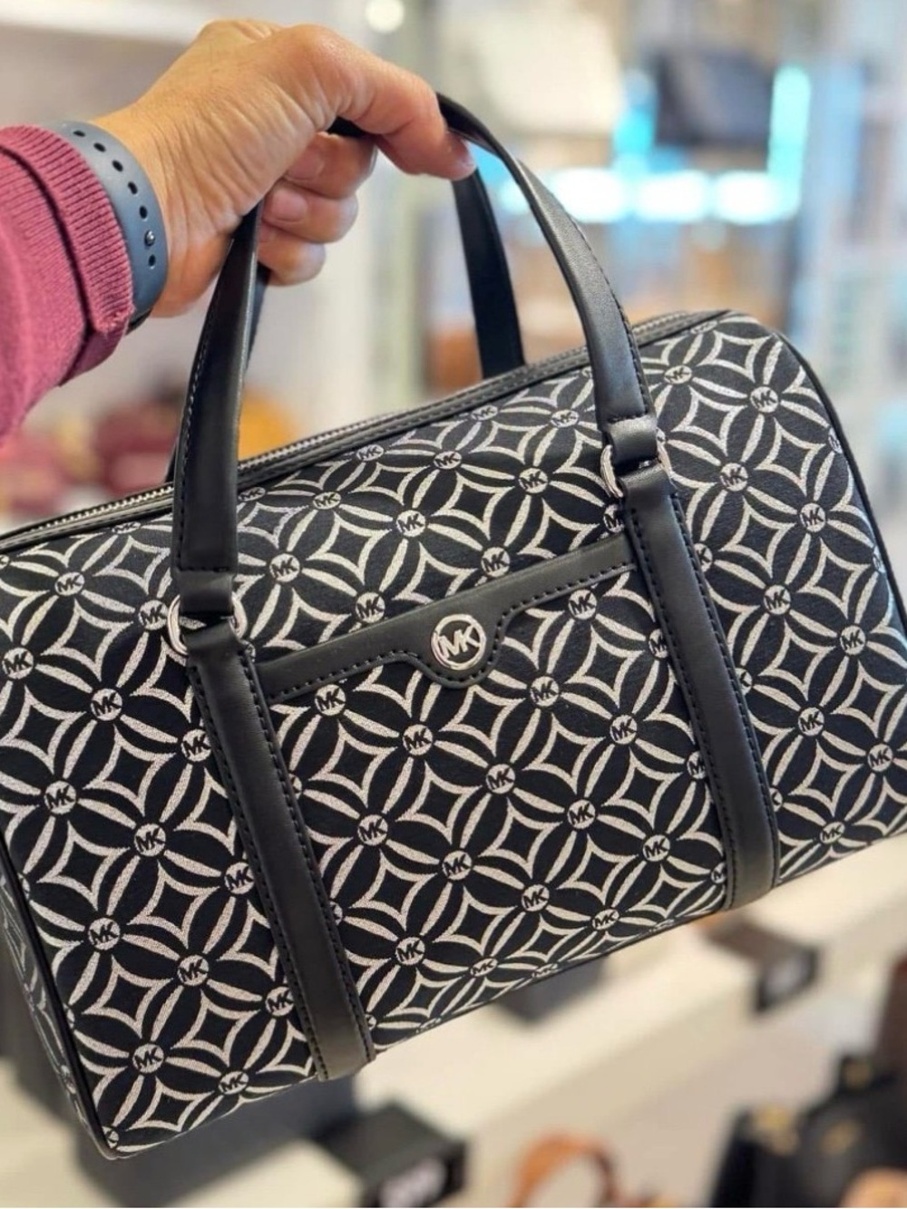 Michael Kors Jet Set Medium Duffle Bag Black Silver Logo Silver Metallic